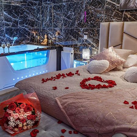 Magnifique Loft / Spa En Face De La Cathedrale ! Narbona Zewnętrze zdjęcie