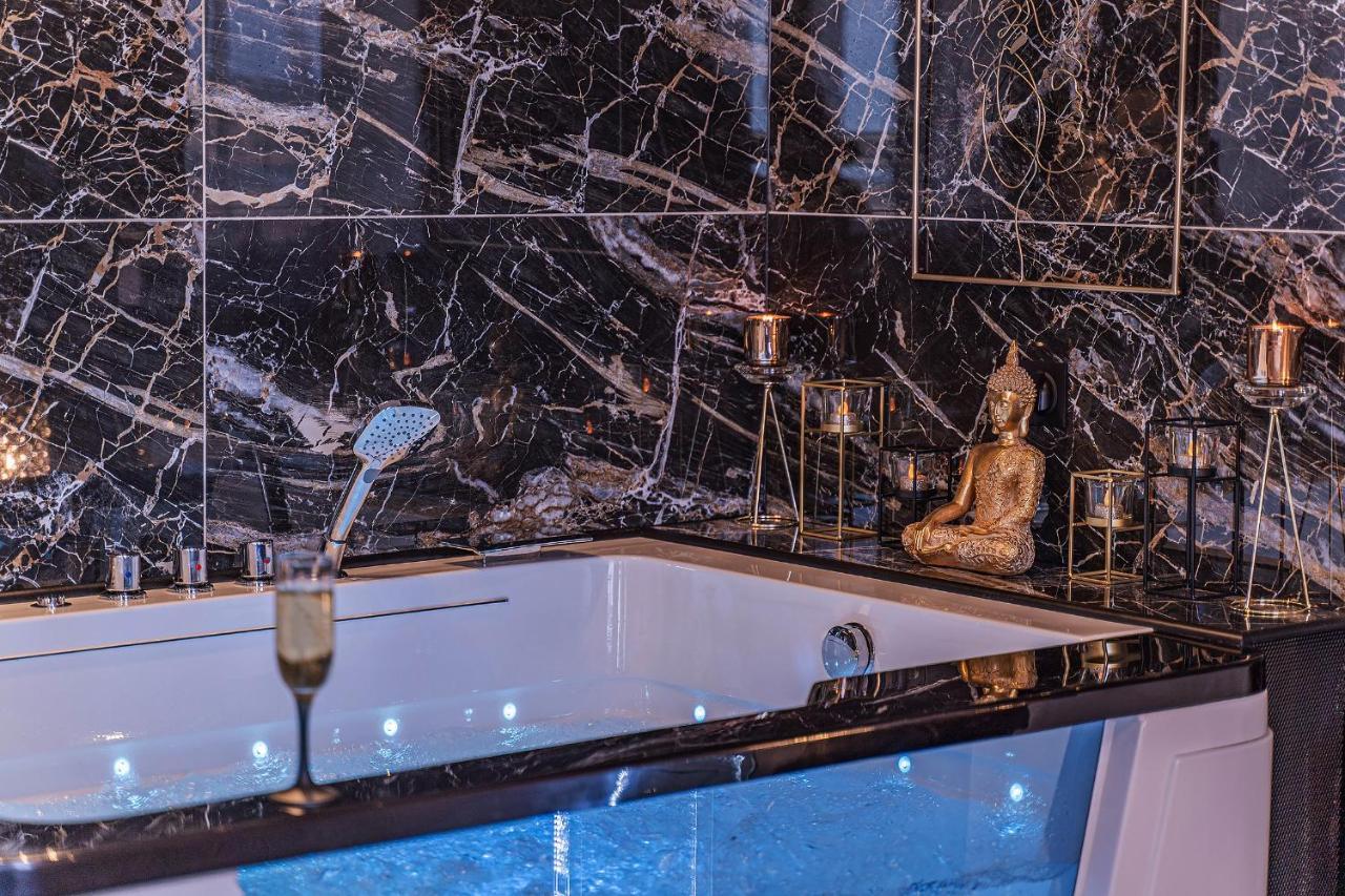 Magnifique Loft / Spa En Face De La Cathedrale ! Narbona Zewnętrze zdjęcie